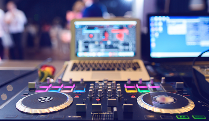 Here is how your DJ can mess-up your wedding!